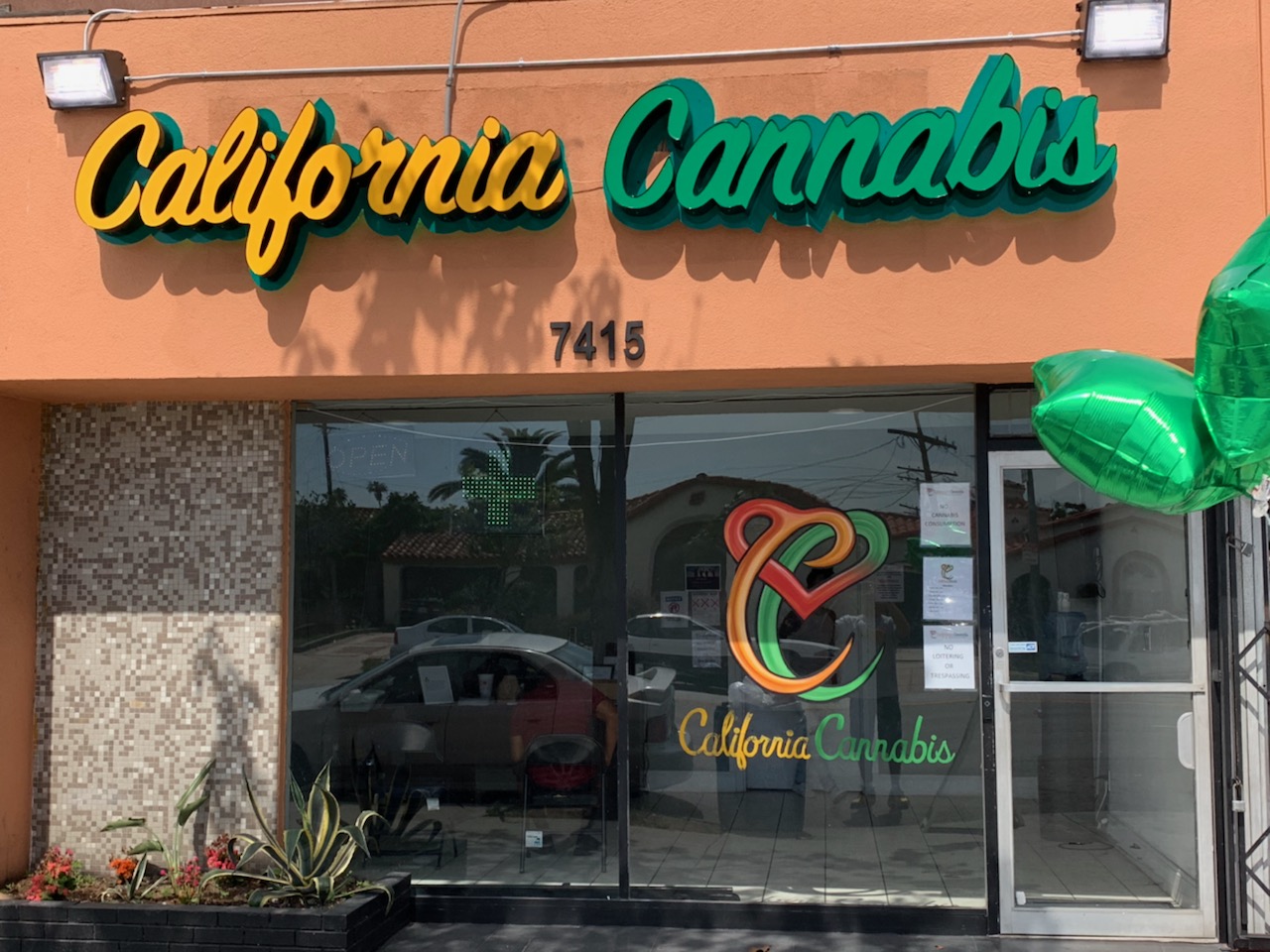 California Cannabis Crenshaw Dispensary
